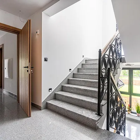 Perla Tatr - Z Widokiem Na Gory 3* 포로닌