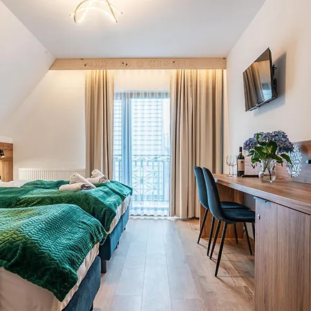 Perła Tatr - Z Widokiem Na Góry Pensjonat 3*